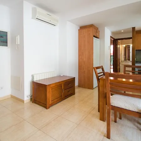 Easy Lloret Apartamento *