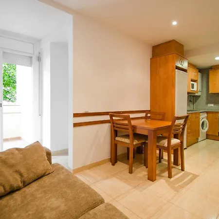 Easy Lloret Apartamento *